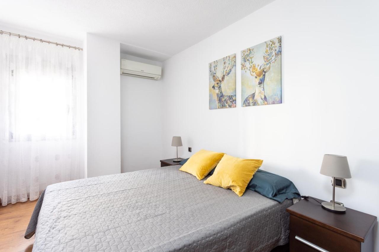 Home2Book Bright Center Apartment Santa Cruz Buitenkant foto